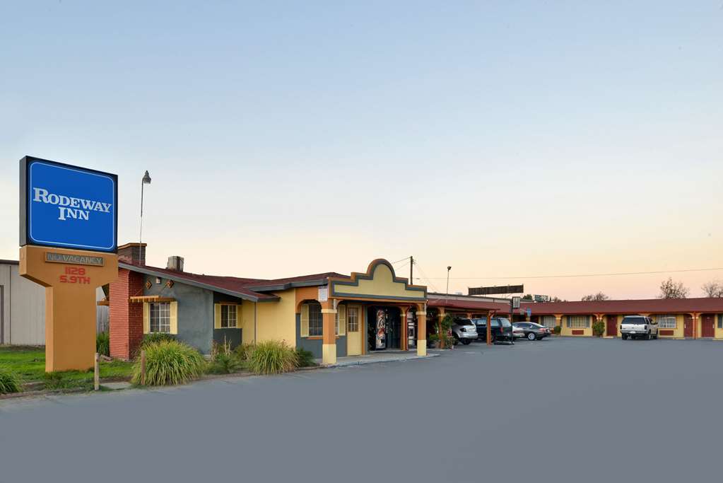 Rodeway Inn Modesto Zewnętrze zdjęcie